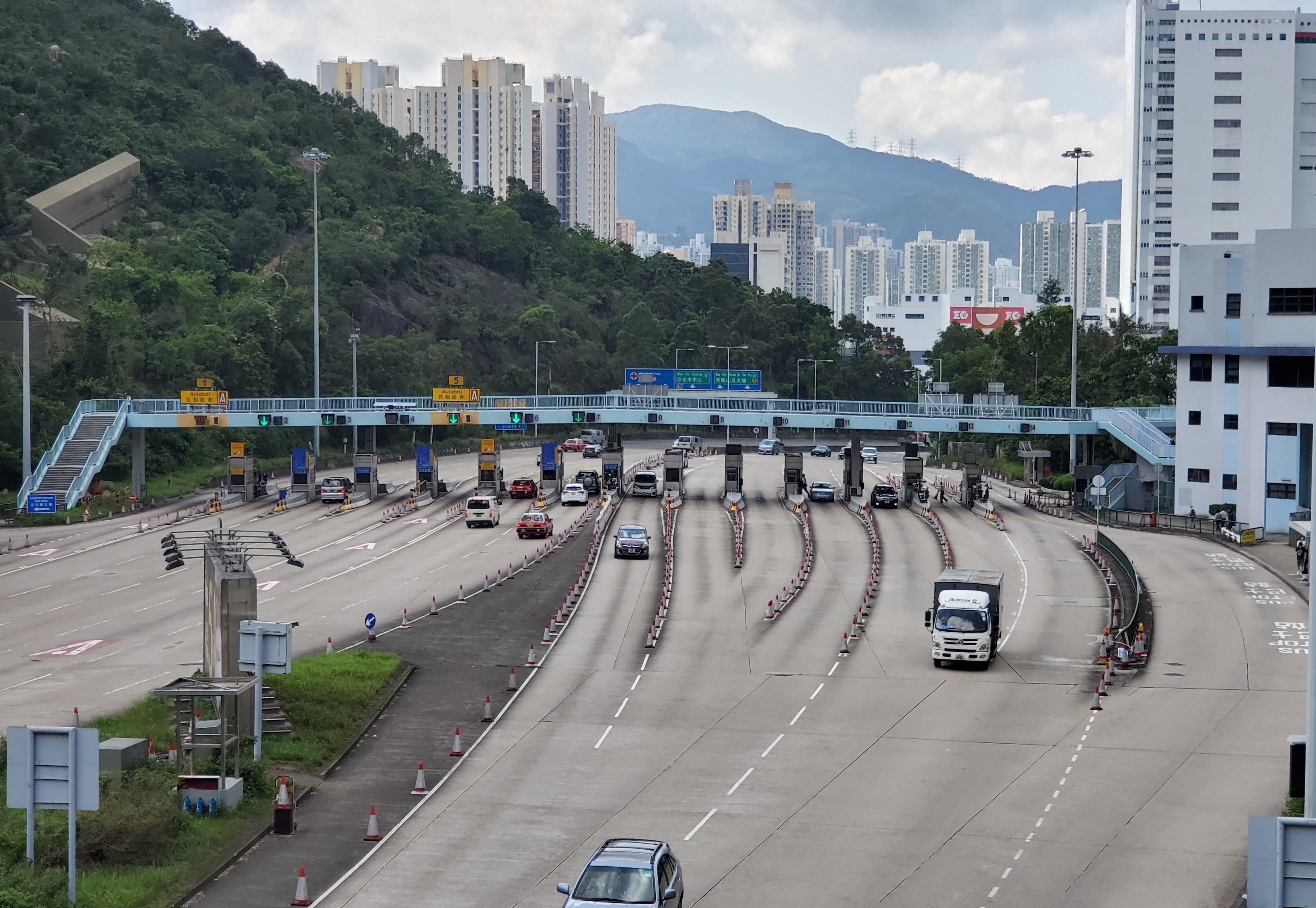 Kowloon Side Tunnel Entrance