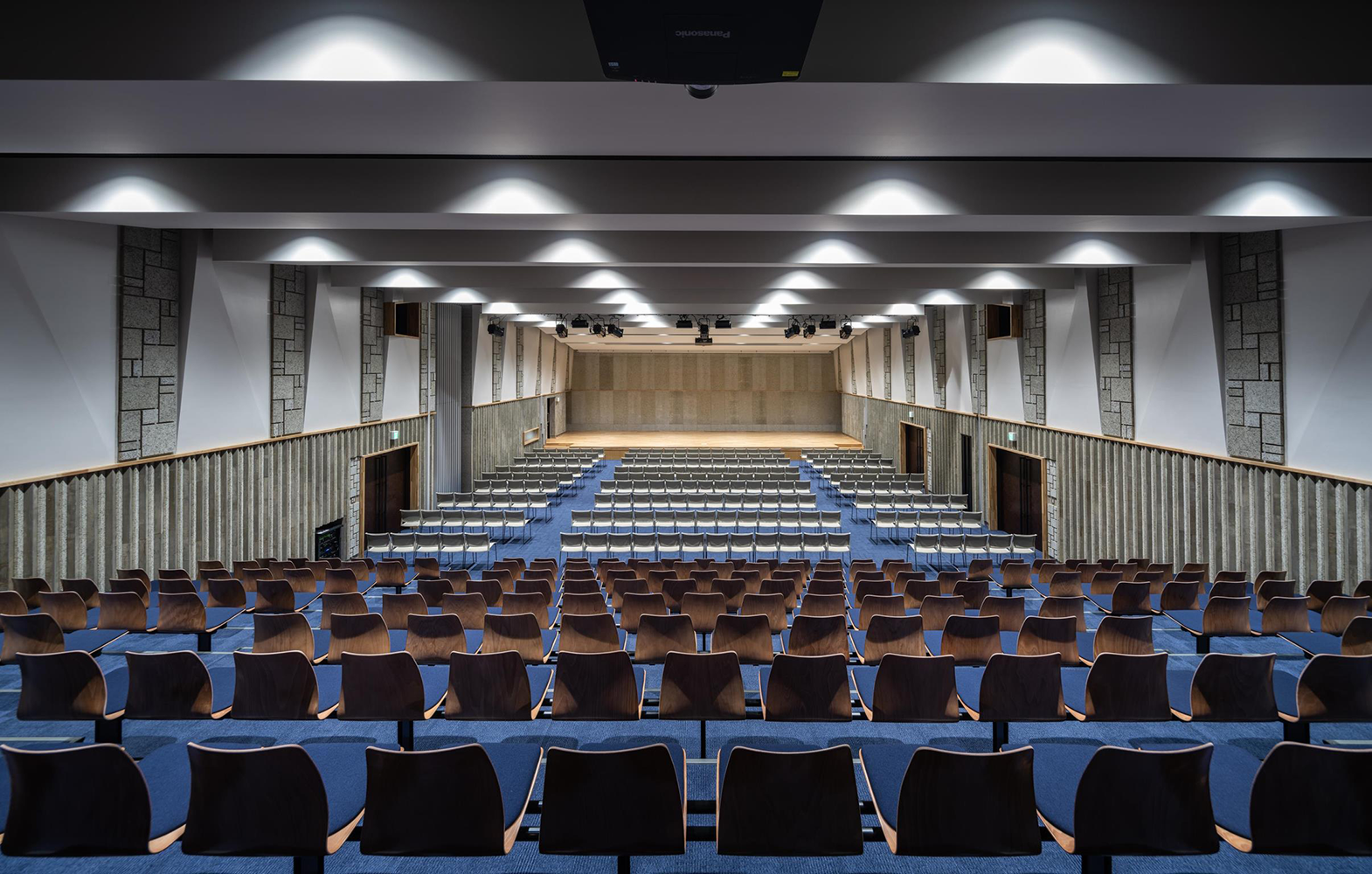 Sapporo Nihon University N Link multipurpose hall 02