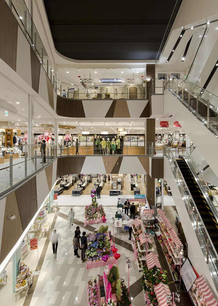 AEON Mall Izumo3