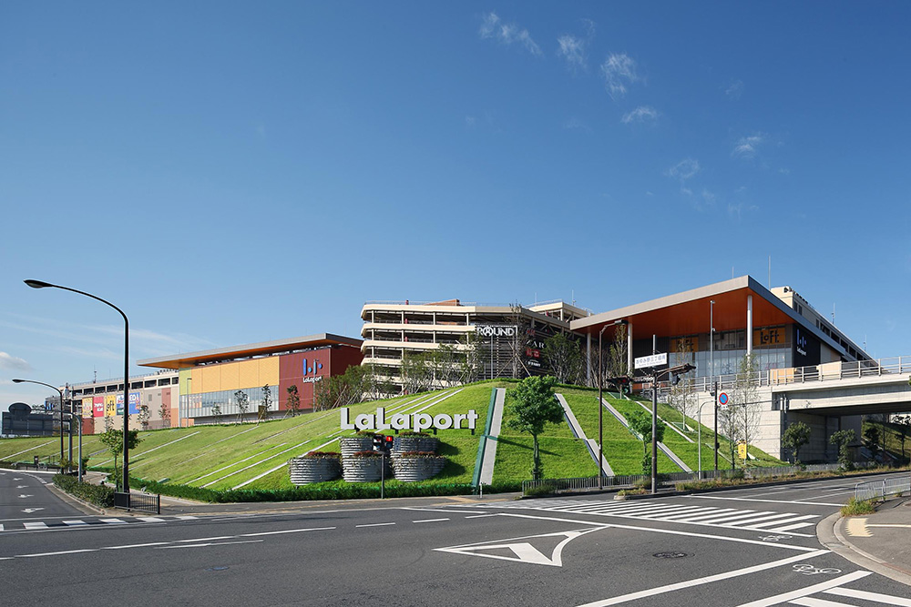 Mitsui Shopping Park Lalaport Izumi1