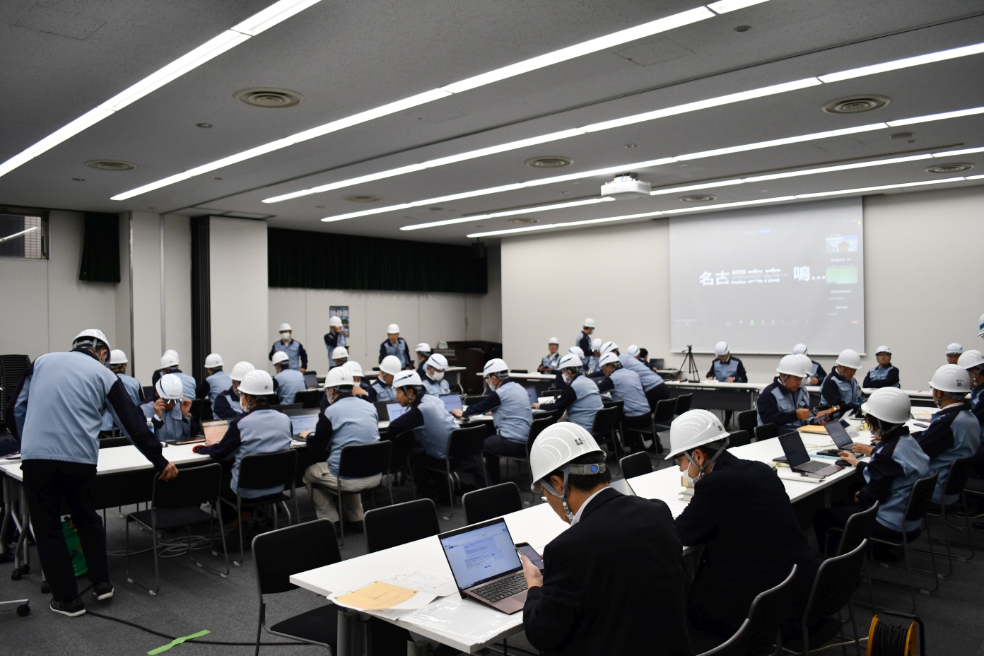 訓練終了後、講評を行いました