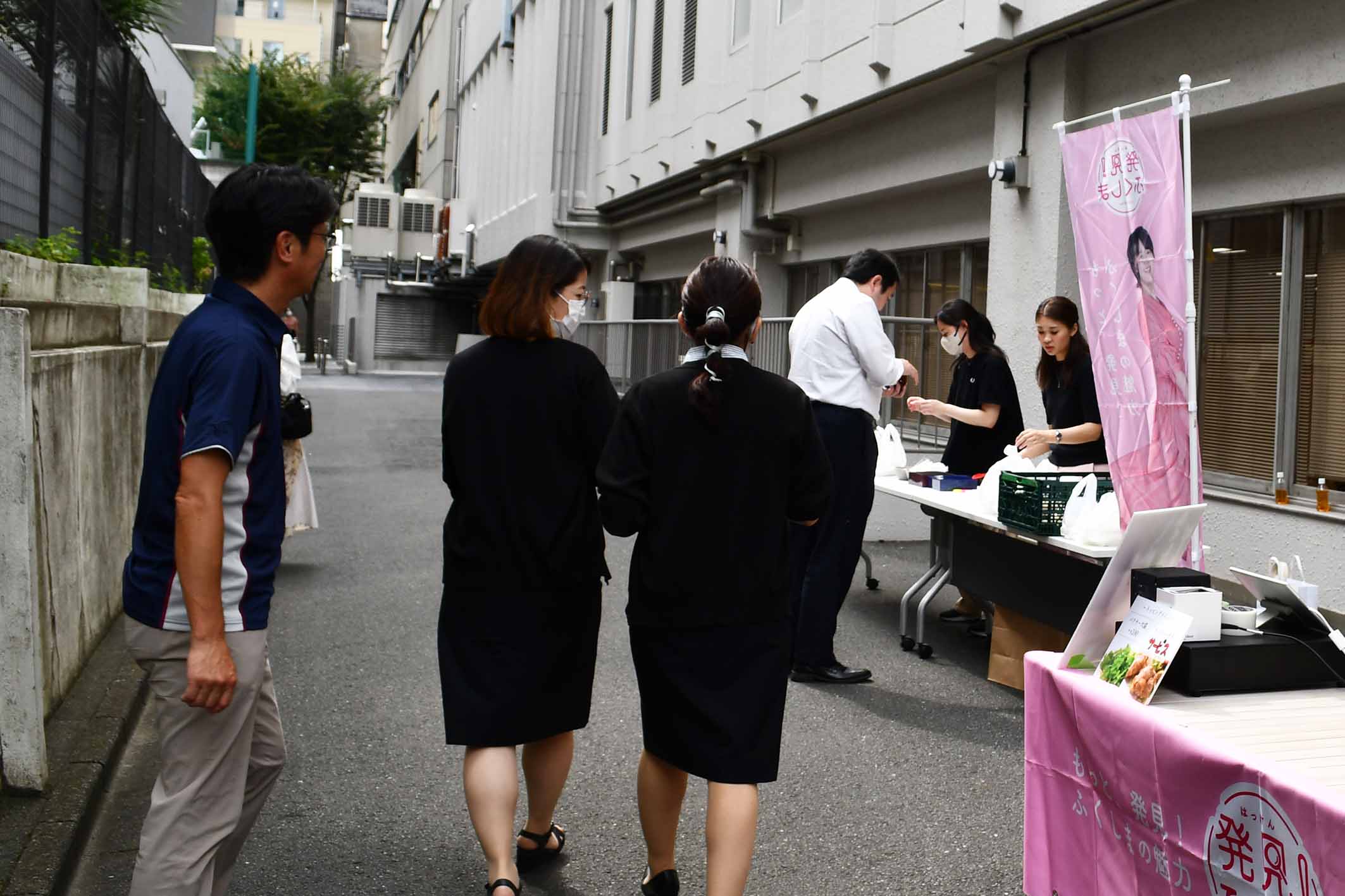 食べて復興支援!福島県産食材×エスニック料理のコラボキッチンカーイベントを実施しました!3