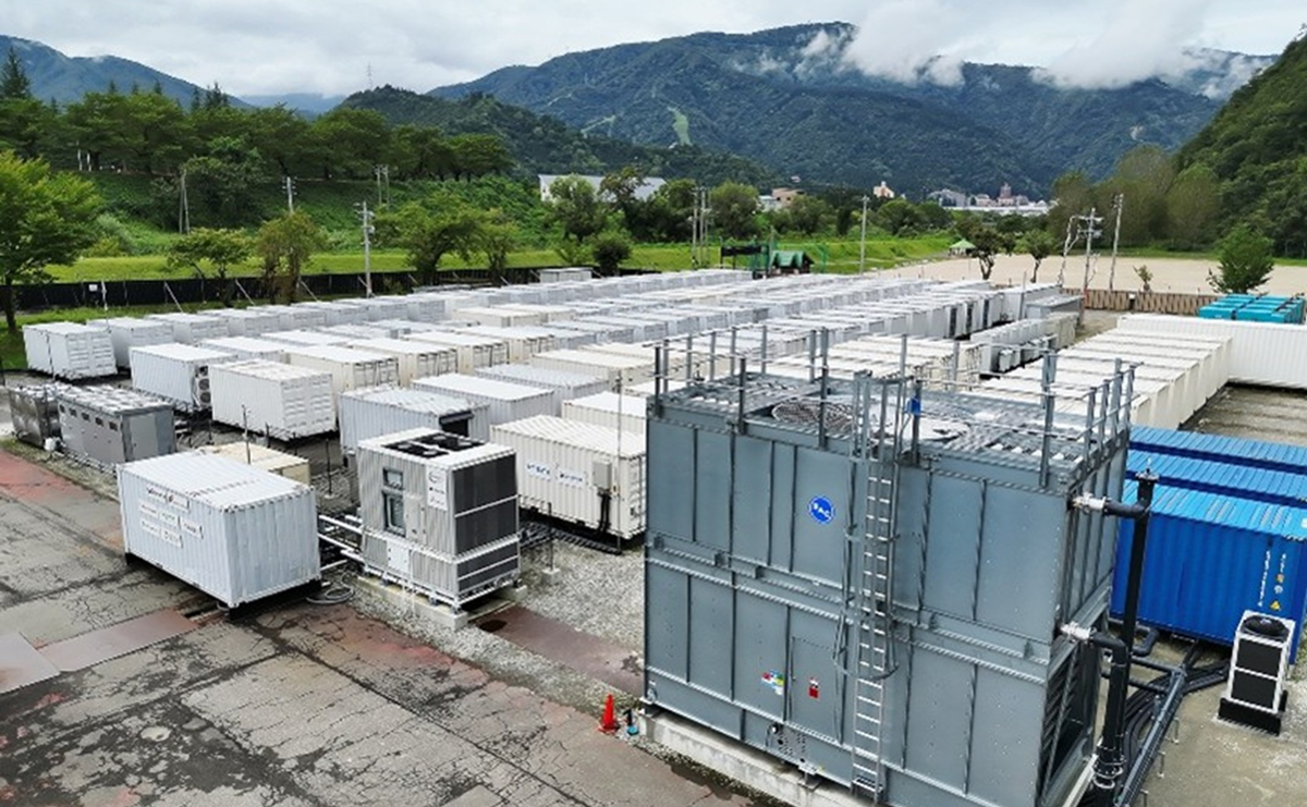 ゲットワークスが新潟県湯沢町に設置したコンテナデータセンター