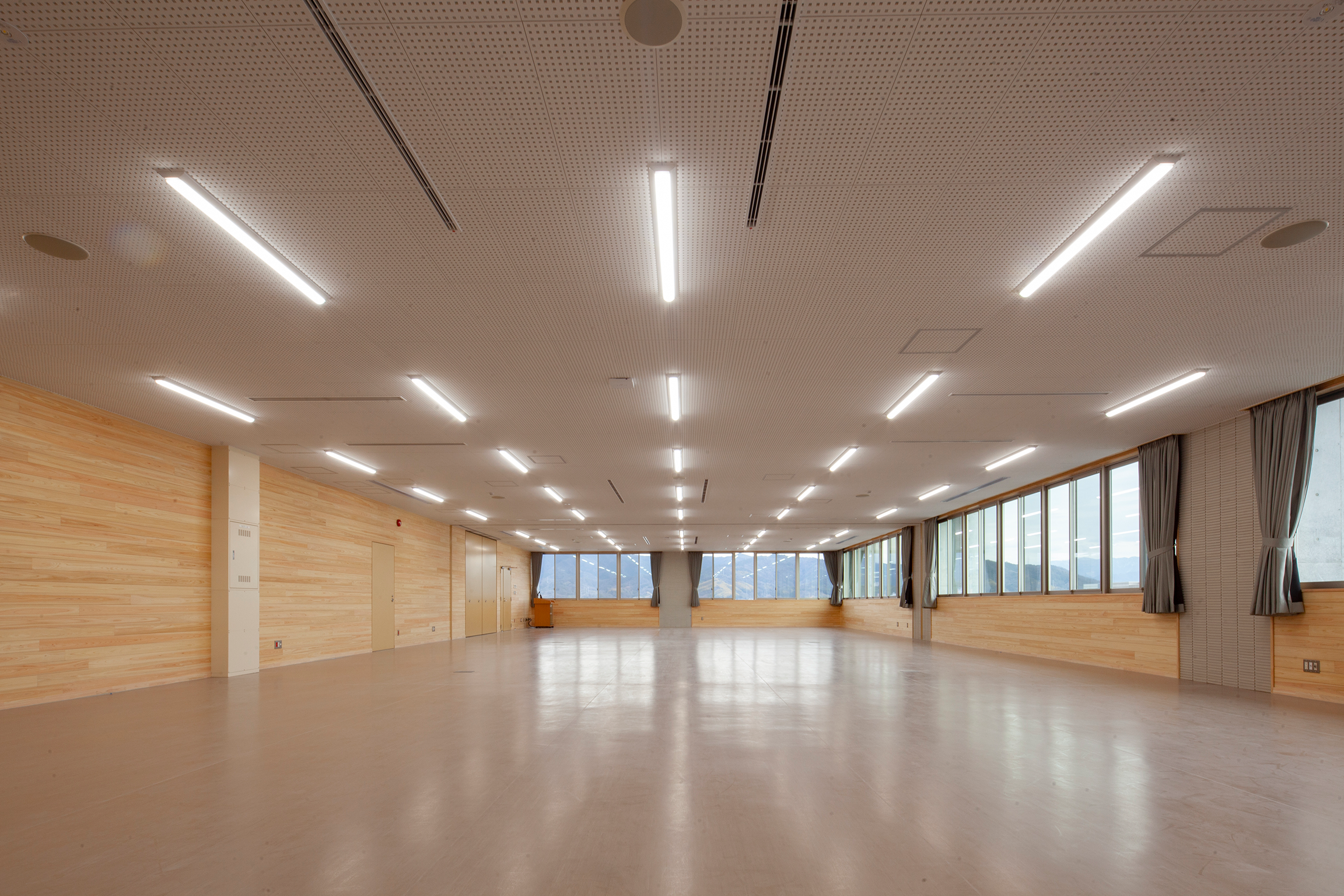 松山東警察署 新庁舎3