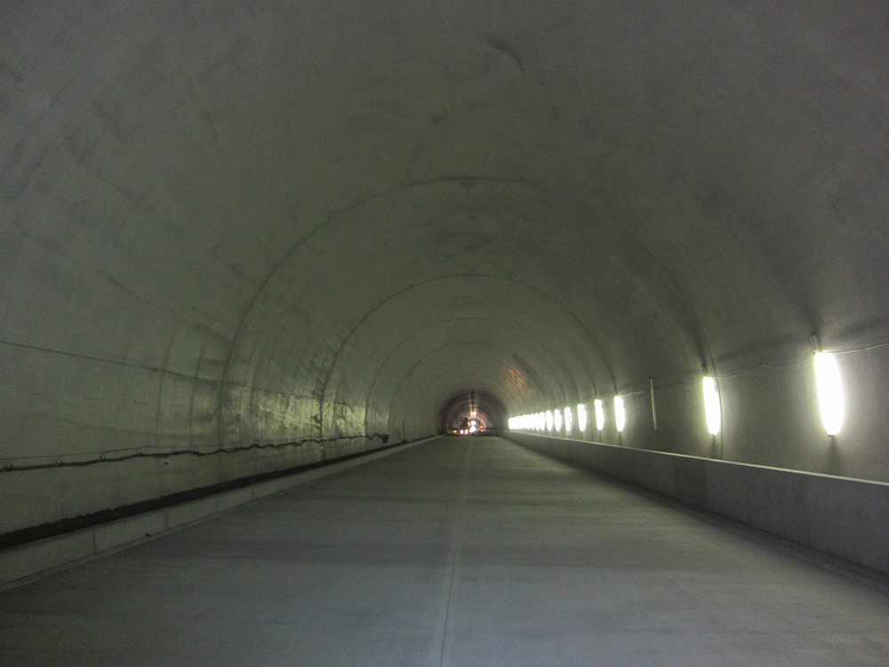 第二伊勢道路　鳥羽河内トンネル2