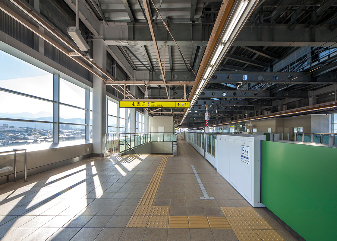 北陸新幹線糸魚川駅2
