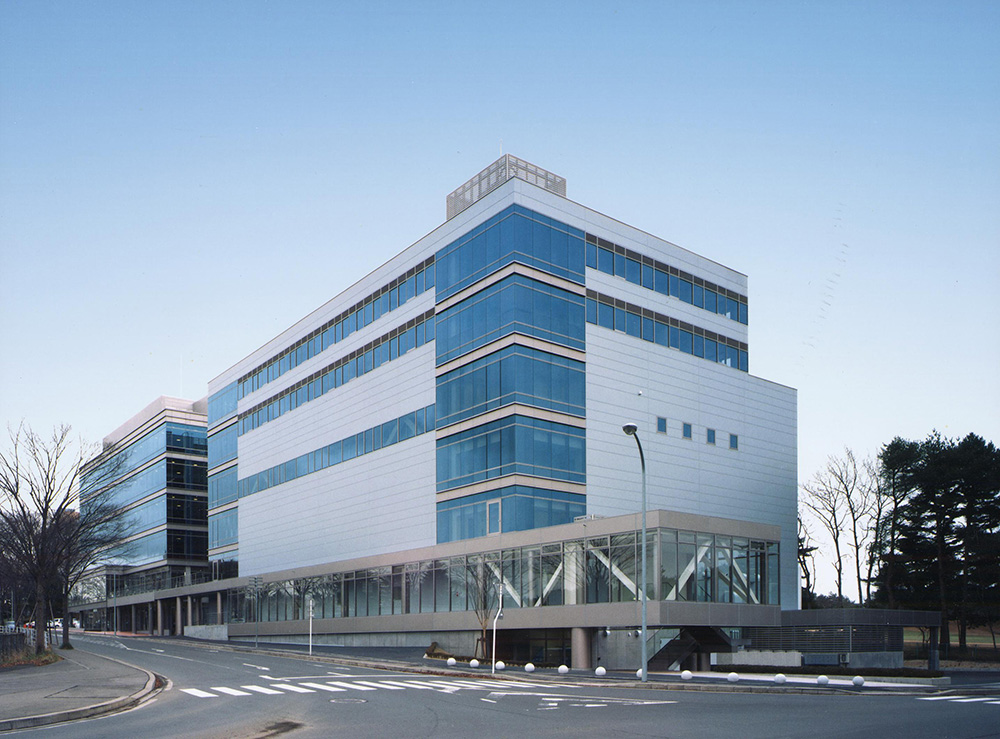 東北大学･未来情報産業研究館1
