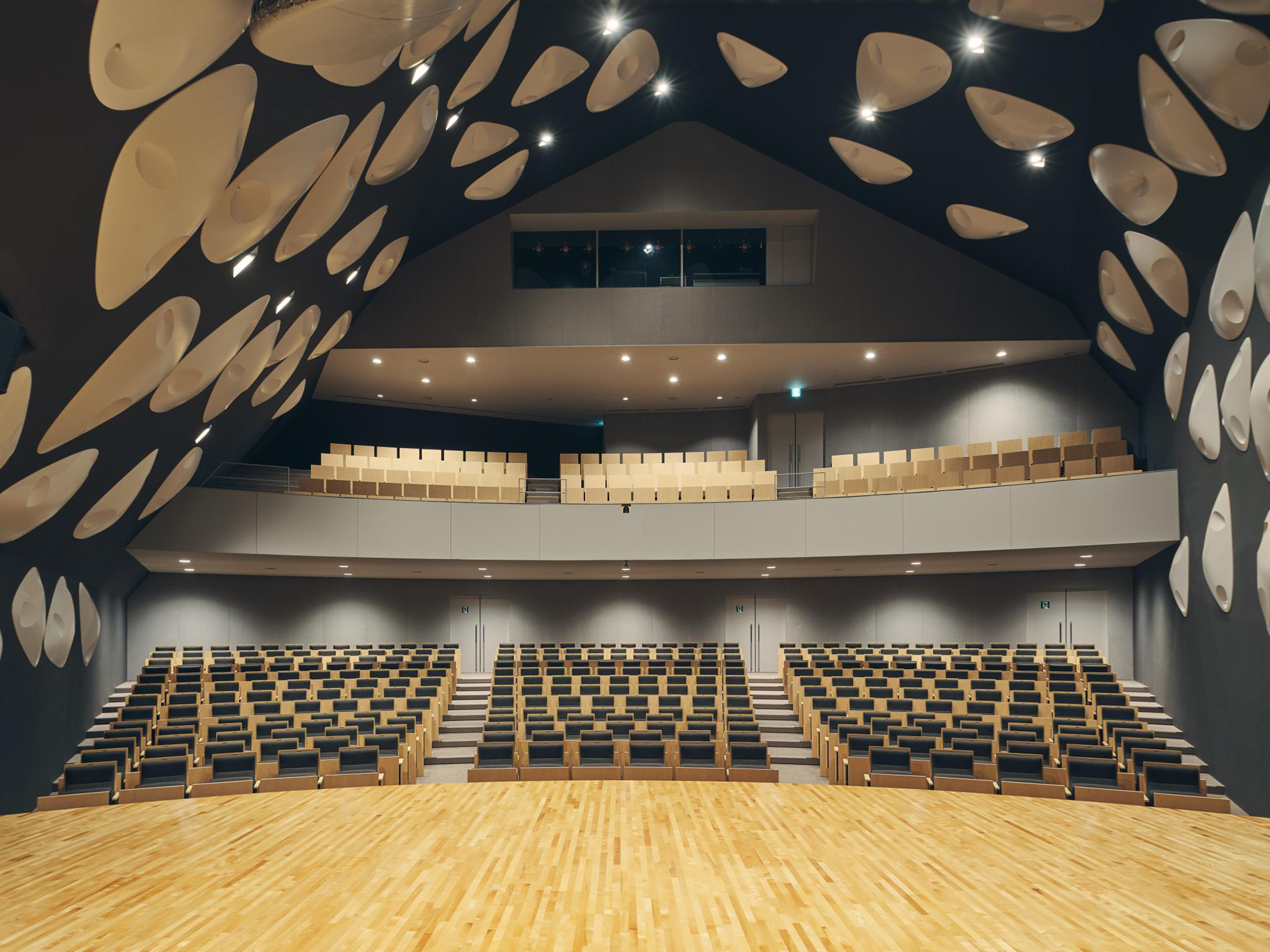 学校法人豊昭学園6号館 ラーニングセンター3