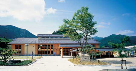 波賀町庁舎（現・宍粟市波賀市民局）1