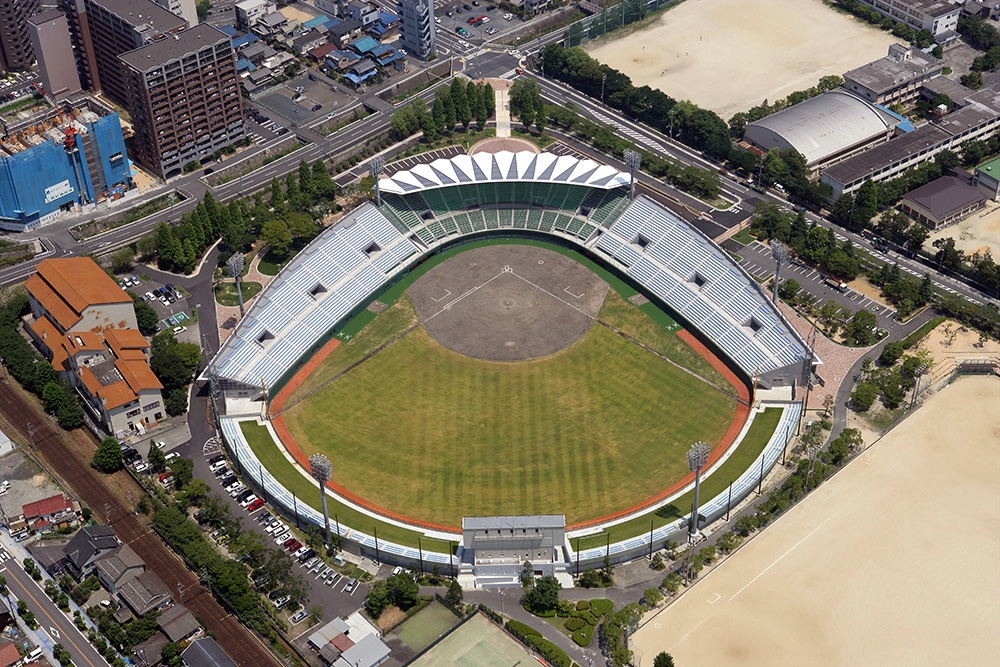 大津市皇子山総合運動公園野球場1